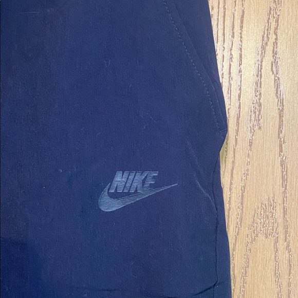 Nike Men's Black commuter pants - Picture 4 of 10